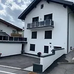 Haus Anna דירה *